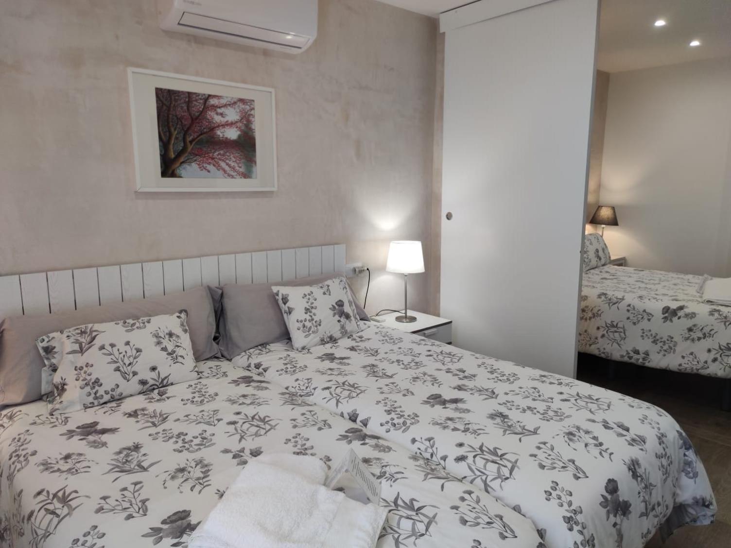 Niebla Centro Apartamentos ภายนอก รูปภาพ