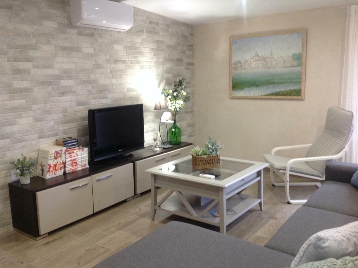 Niebla Centro Apartamentos ภายนอก รูปภาพ